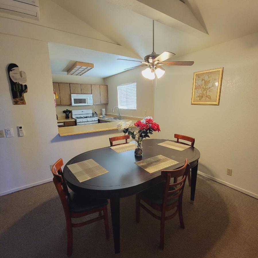 Sunnyvale Garden Suites - Joshua Tree National Park Туэнтинайн-Палмс Экстерьер фото