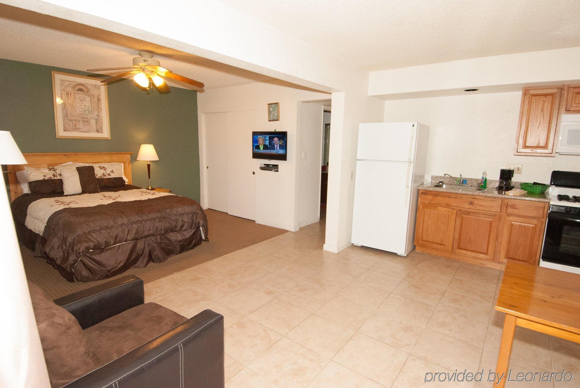 Sunnyvale Garden Suites - Joshua Tree National Park Туэнтинайн-Палмс Экстерьер фото