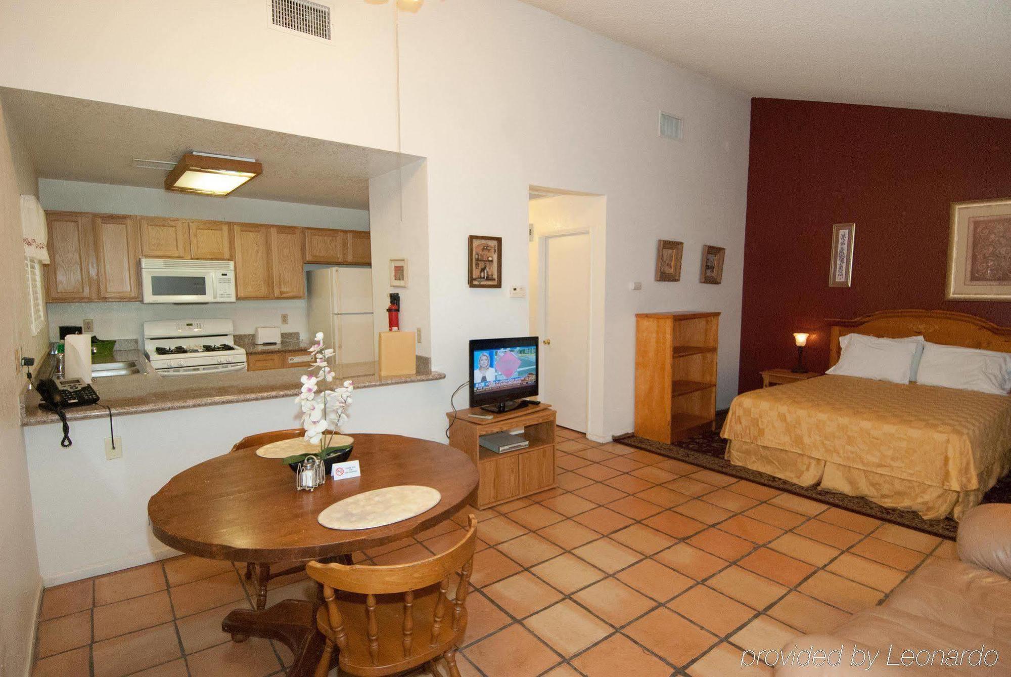 Sunnyvale Garden Suites - Joshua Tree National Park Туэнтинайн-Палмс Экстерьер фото