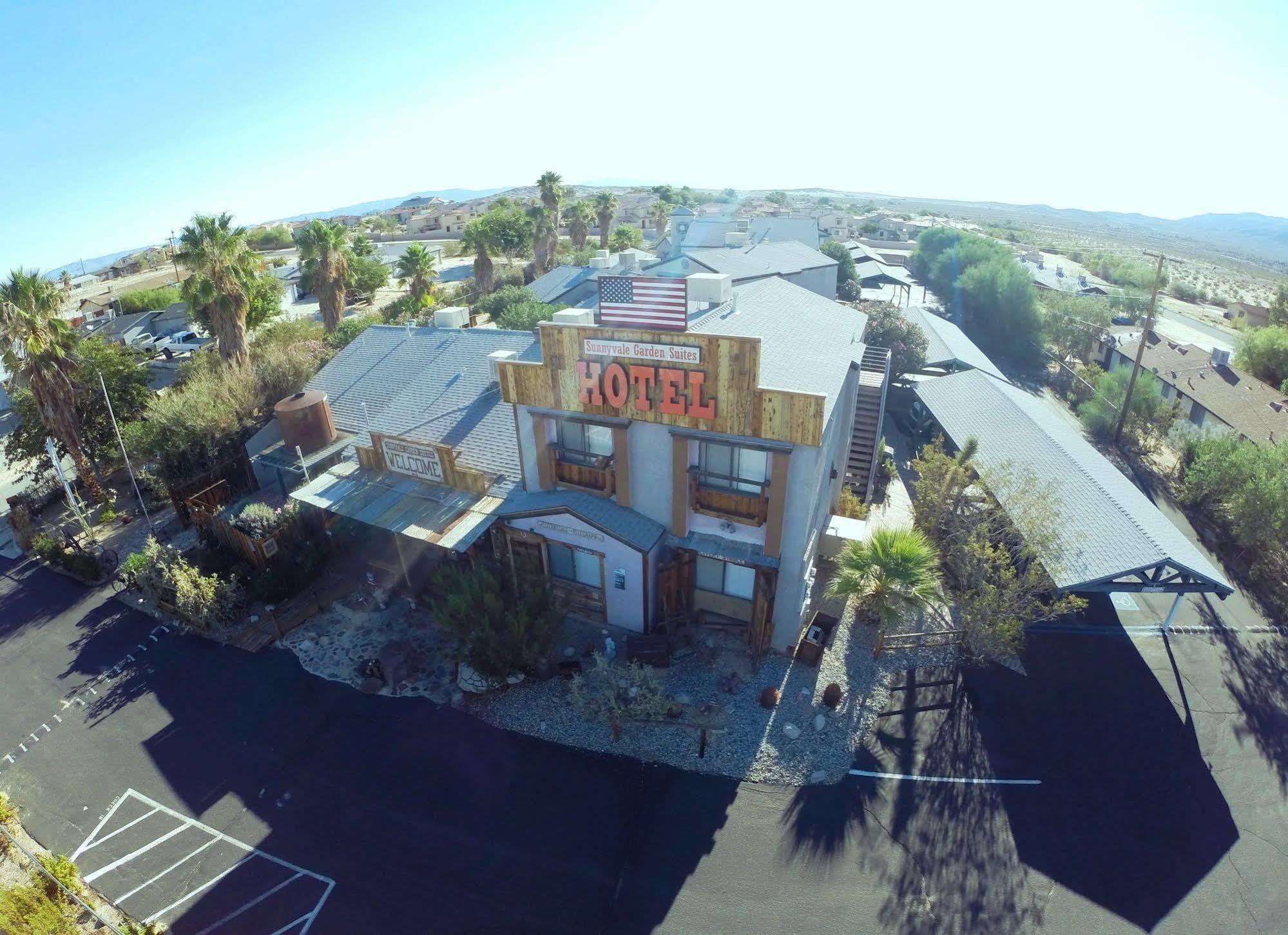 Sunnyvale Garden Suites - Joshua Tree National Park Туэнтинайн-Палмс Экстерьер фото